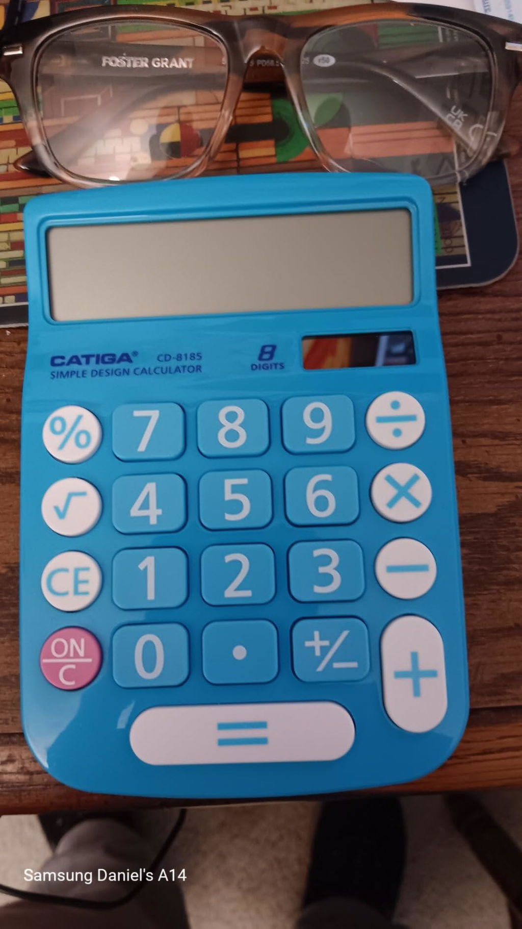 Catiga CD-8185 kalkulačka stolní černá 8místná